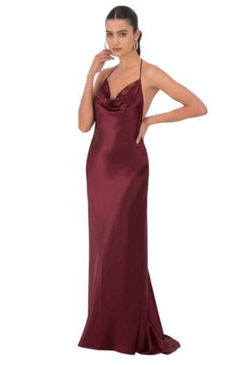 Vestido largo con escote en columpio