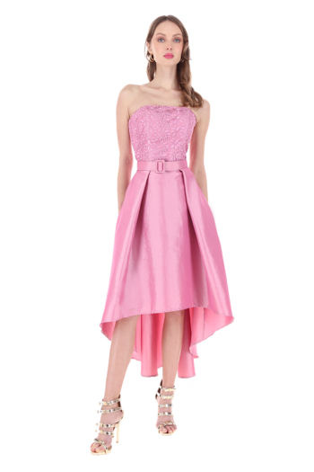 Vestido largo strapless con falda cola de pato