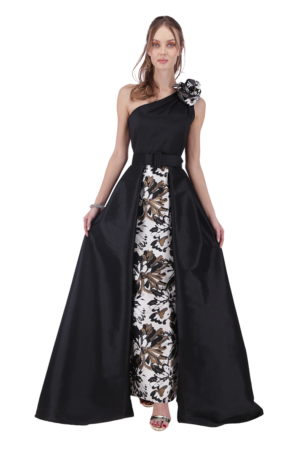 Vestido escote asimétrico con flor falda larga corte sirena con sobrefalda.