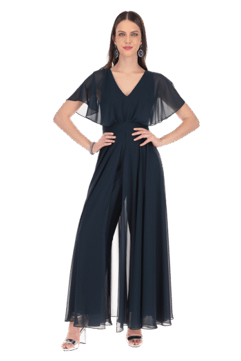 Jumpsuit largo con mangas mariposa y pantalón con sobrefalda medio circular.