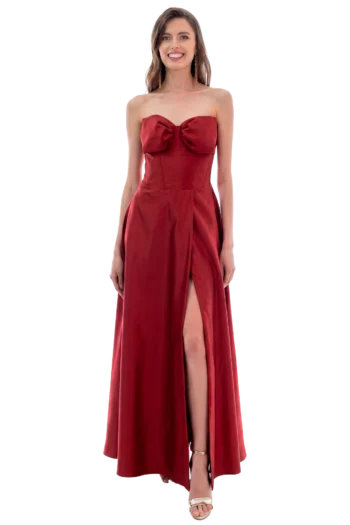 Vestido largo strapless escote corazón con moño decorativo, cuerpo tipo corsé con varillas y falda línea A con abertura, colección Massima otoño-invierno, vista frontal