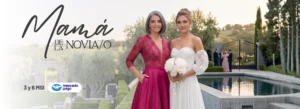 mujer usando vestido de gala para la boda de su hija