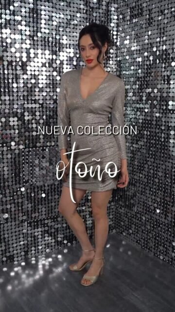 El otoño tiene un color favorito, y es este 🍂Hay tonos que simplemente pertenecen a esta temporada: profundos, envolventes, con ese brillo sutil que convierte cualquier vestido en una pieza especial sin necesidad de gritarlo.¿Cuál de los tres te enamoró más?
#VestidosDeFiesta #NuevaColeccion #OtoñoInvierno #MASSIMA