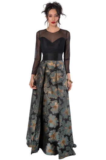 Elegante vestido gala estampado manga larga en jacquard brocado oro y verde con talle de mesh negro transparente y fajilla ancha para mamá de los novios.